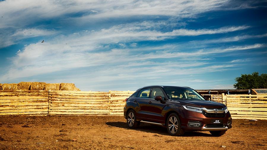  Honda Avancier 2016 года  (фото 16 из 30)